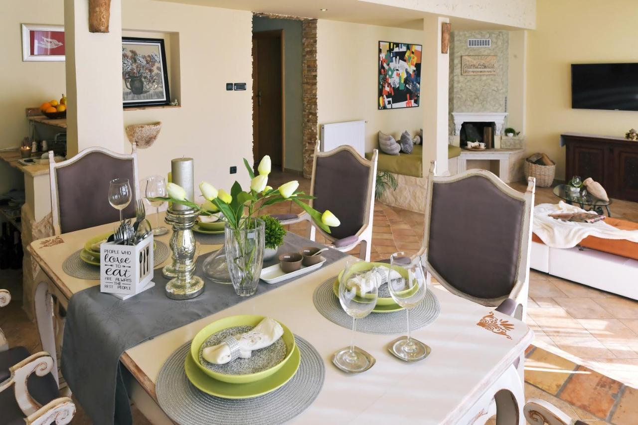 *****Pool House With Beautiful Seaview,Big Garden And Old Tavern***** Rijeka Exteriér fotografie